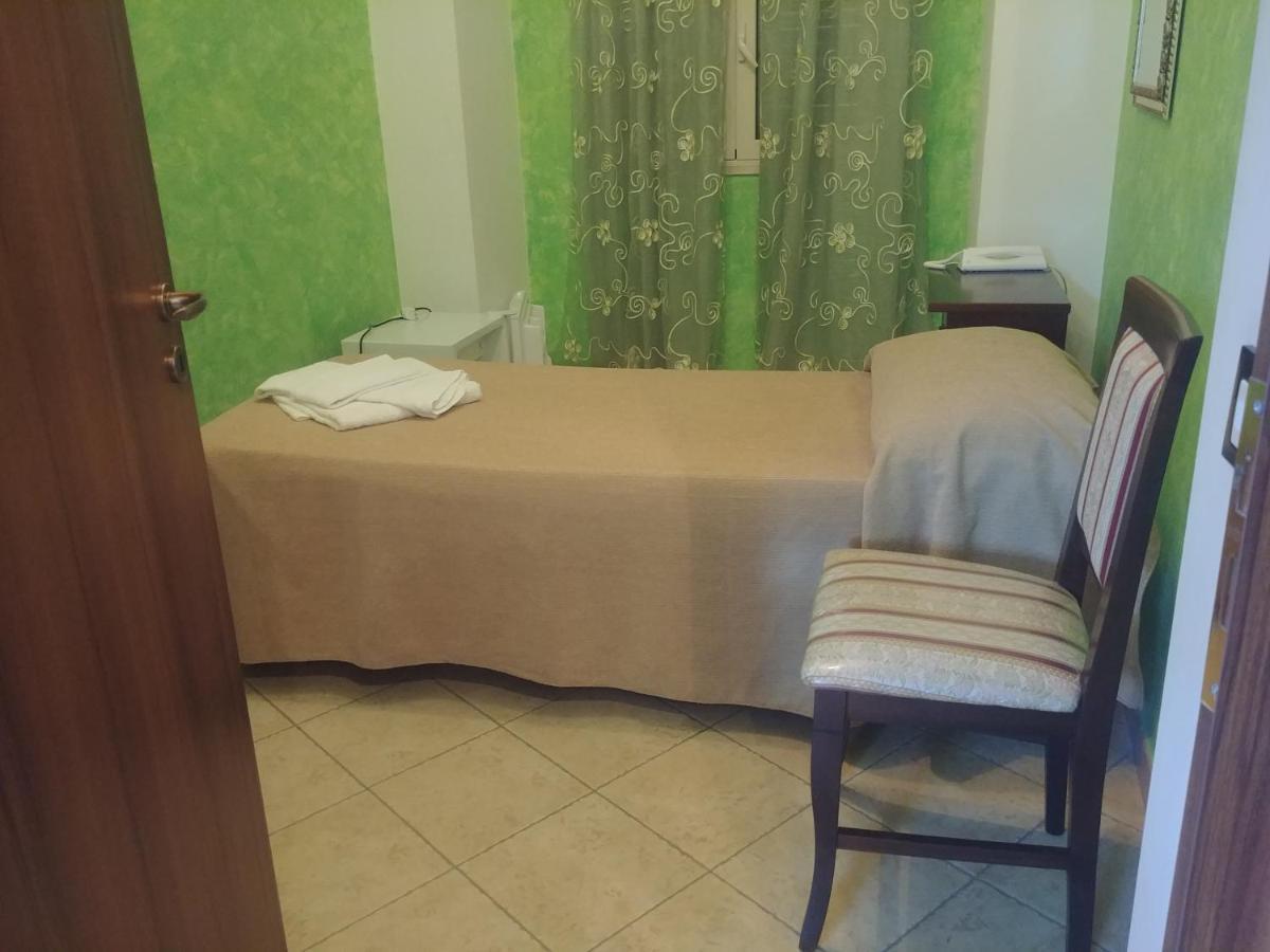 Paradise House Bed & Breakfast Calatabiano Exterior photo
